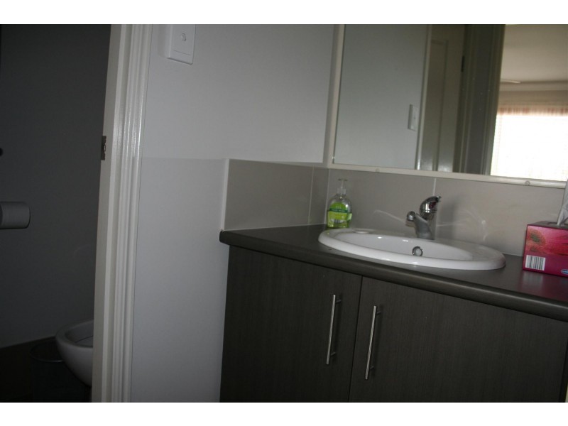 4/30 Gipps Street, Drayton QLD 4350