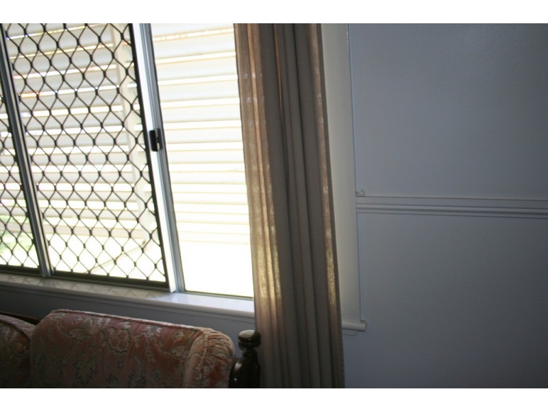 24 Gordon Av, Toowoomba City QLD 4350