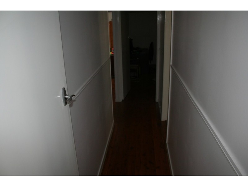 24 Gordon Av, Toowoomba City QLD 4350