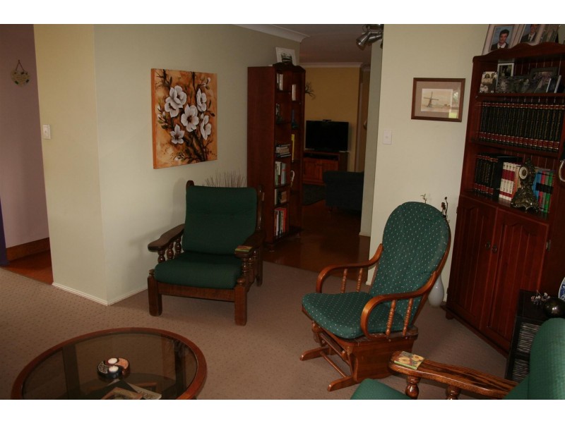 224 Stenner Street, Middle Ridge QLD 4350