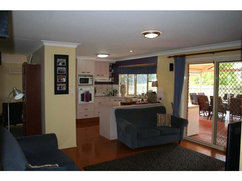 224 Stenner Street, Middle Ridge QLD 4350