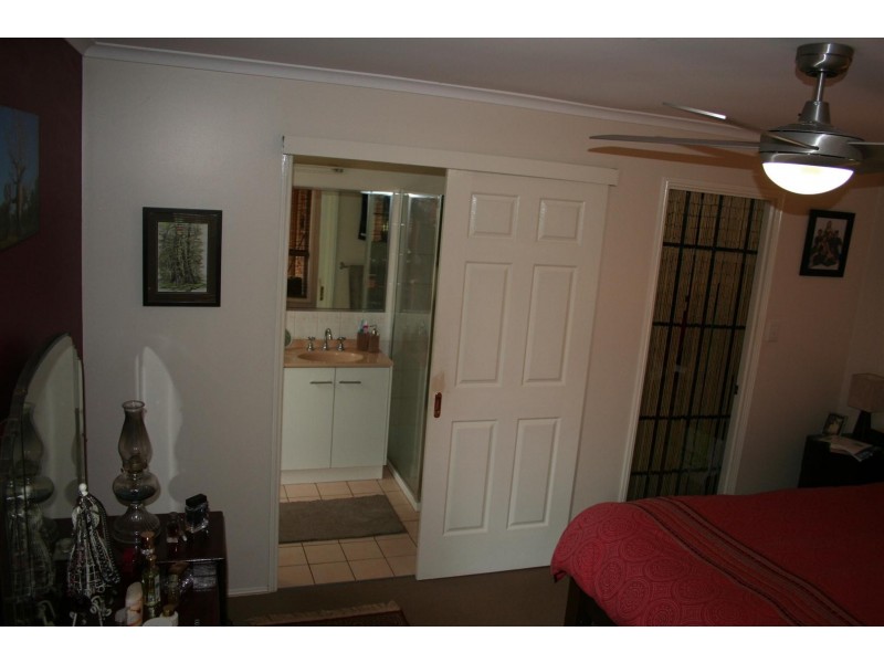 224 Stenner Street, Middle Ridge QLD 4350