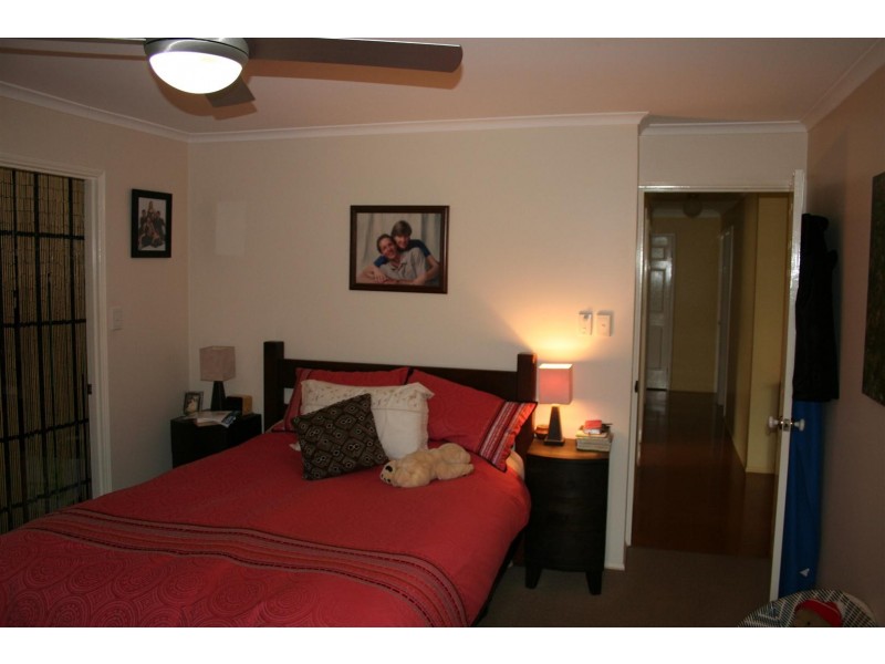 224 Stenner Street, Middle Ridge QLD 4350