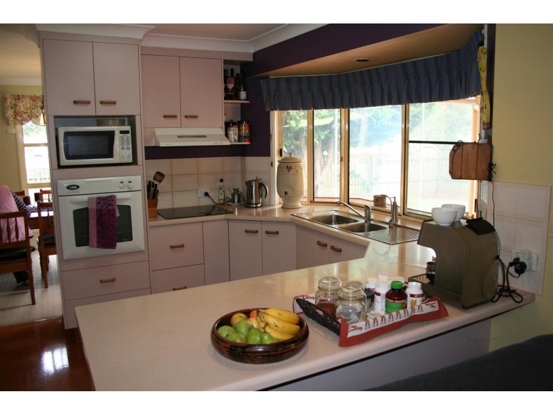 224 Stenner Street, Middle Ridge QLD 4350