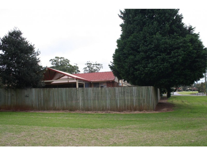 224 Stenner Street, Middle Ridge QLD 4350