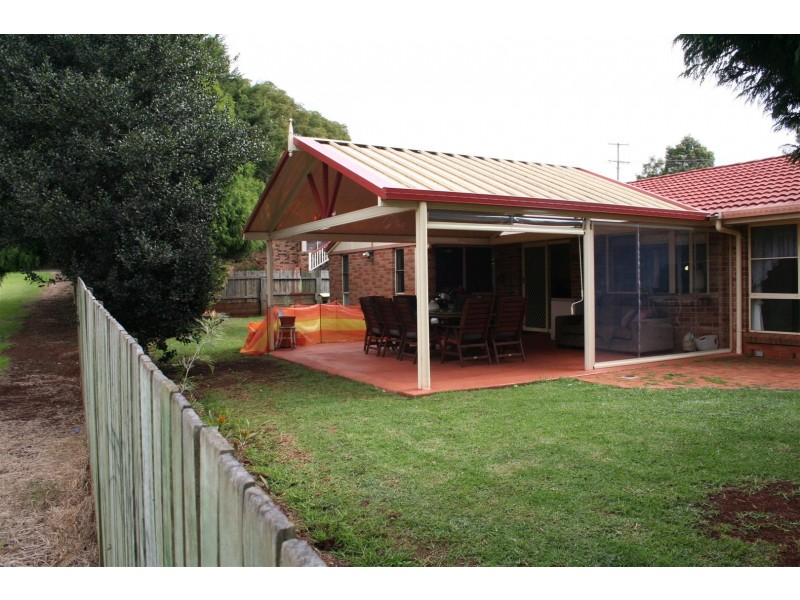 224 Stenner Street, Middle Ridge QLD 4350