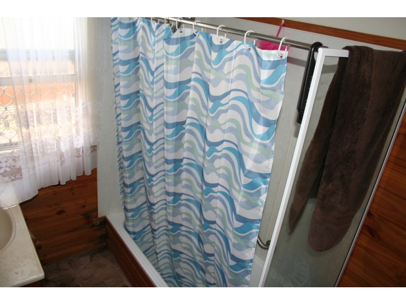 9 Ford Street, Rockville QLD 4350