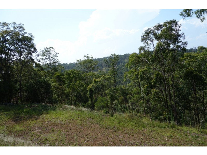 6 Vayro Road, Blue Mountain Heights QLD 4350