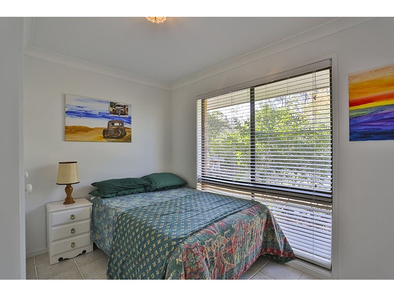 8 Dippel Street, Middle Ridge QLD 4350