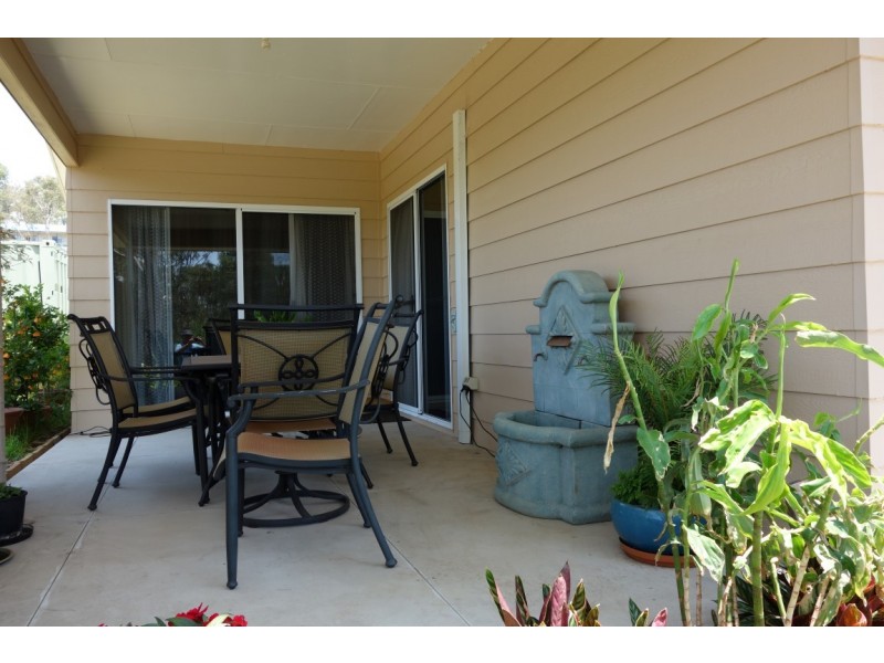 10 Bedwell Street,, Cranley QLD 4350