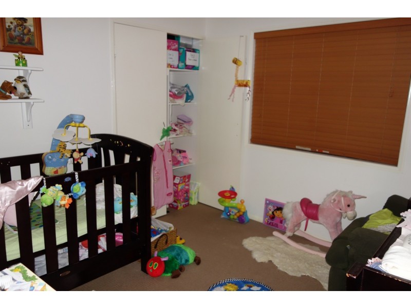 6 Willowburn Drive, Rockville QLD 4350