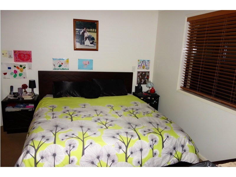 6 Willowburn Drive, Rockville QLD 4350