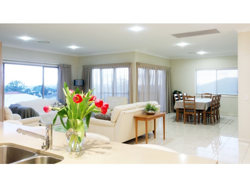 42 Mather Street, Highfields QLD 4352