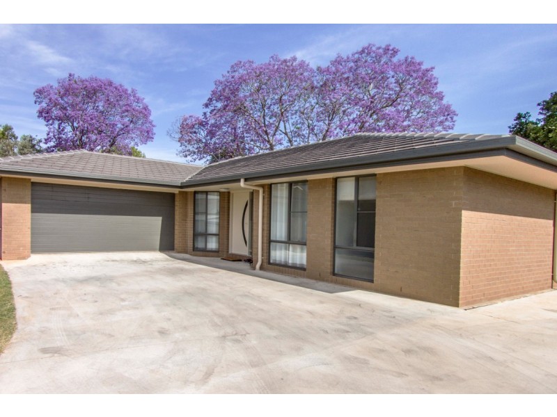 174A South, Centenary Heights QLD 4350