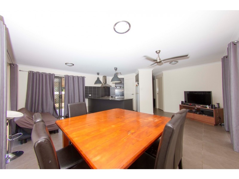 174A South, Centenary Heights QLD 4350