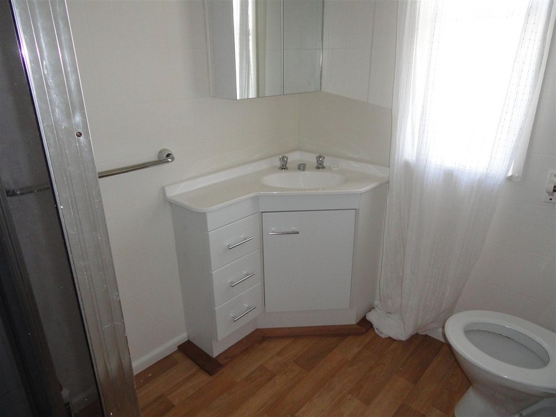 38 Dwyer Street, Harlaxton QLD 4350