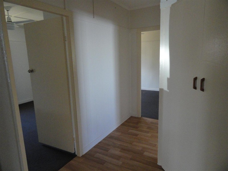 38 Dwyer Street, Harlaxton QLD 4350