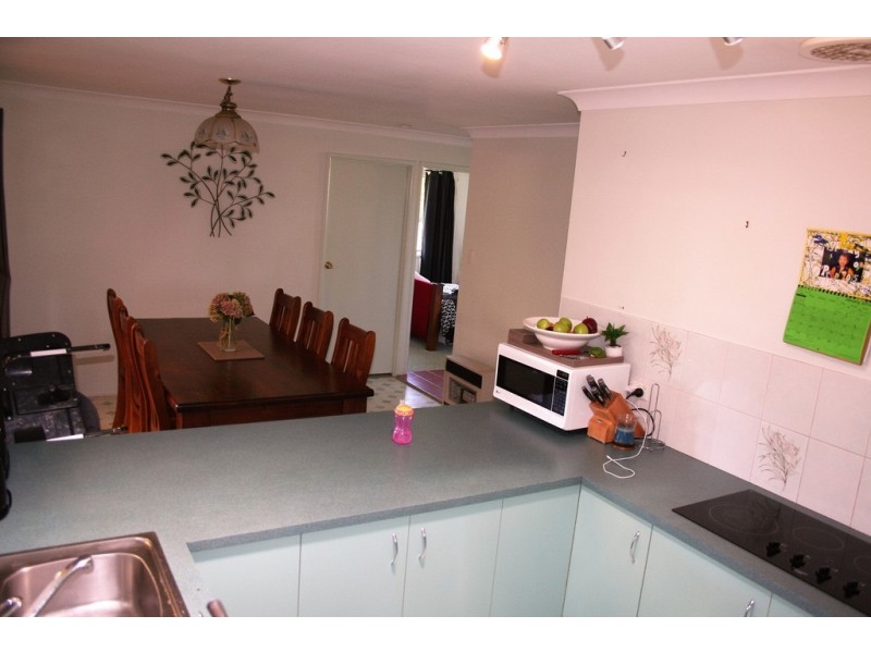 40 Liquidamber Street, Glenvale QLD 4350