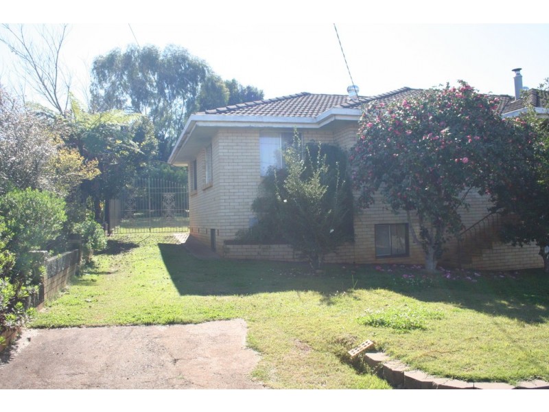 17 Muir Street, Harlaxton QLD 4350