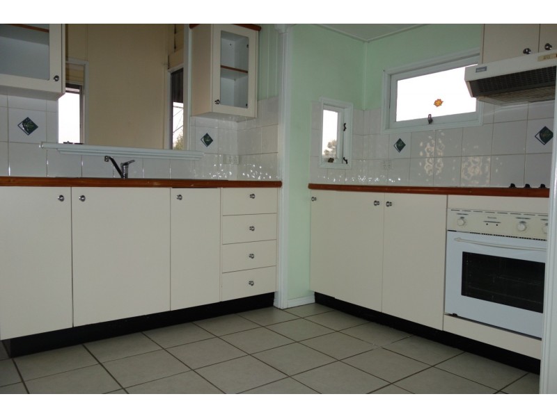 10 Old Toowoomba Road, One Mile QLD 4305