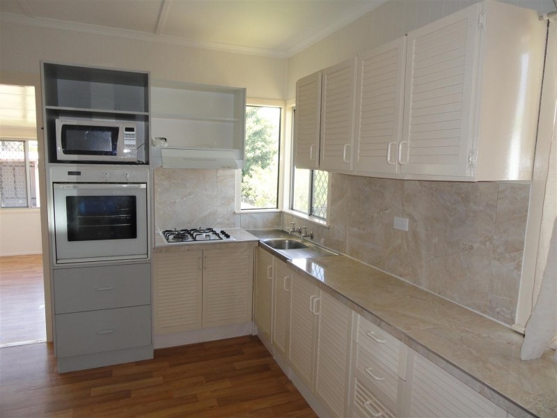 38 Dwyer Street, Harlaxton QLD 4350