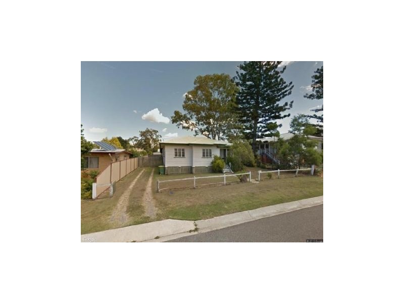 3 Doorey Street, One Mile QLD 4305