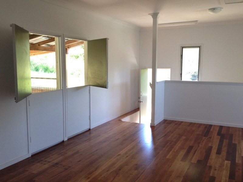 234 Savages Road, Brookfield QLD 4069