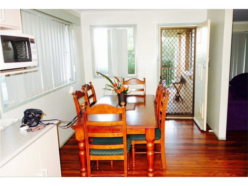 19 Minnis Street, Eastern Heights QLD 4305