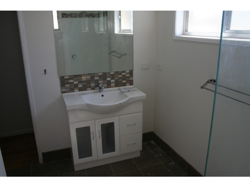 10 Koombarra, Harlaxton QLD 4350