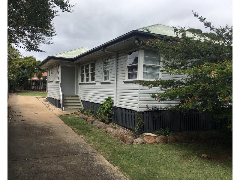 12 Dwyer, Harlaxton QLD 4350