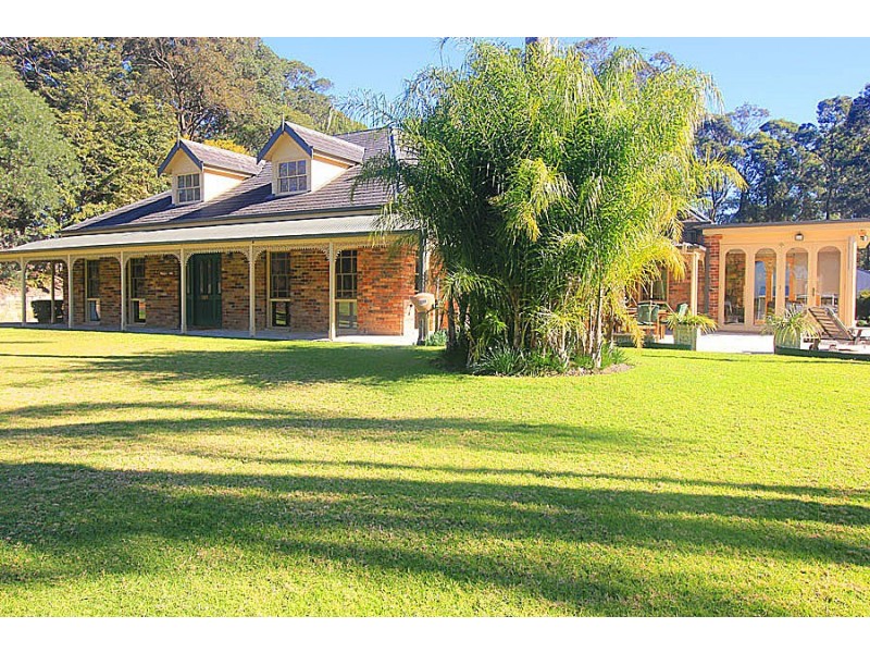 7 Cranstons Road, Middle Dural NSW 2158