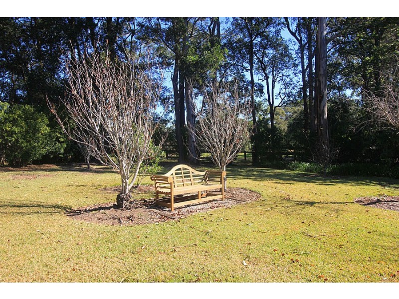 7 Cranstons Road, Middle Dural NSW 2158