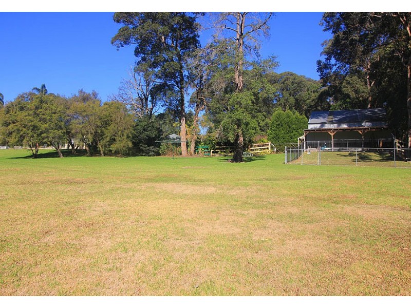 7 Cranstons Road, Middle Dural NSW 2158