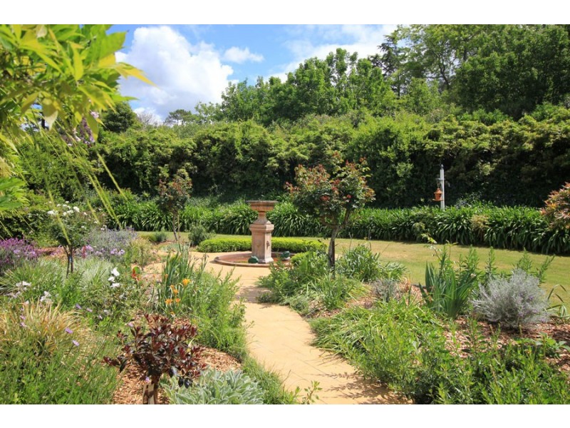 17 Carrs Road, Galston NSW 2159