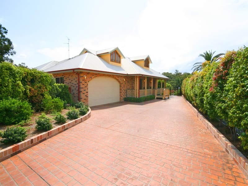 30 Sylvan Grove, Glenhaven NSW 2156