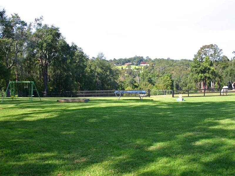 10 Pinus Avenue, Glenorie NSW 2157