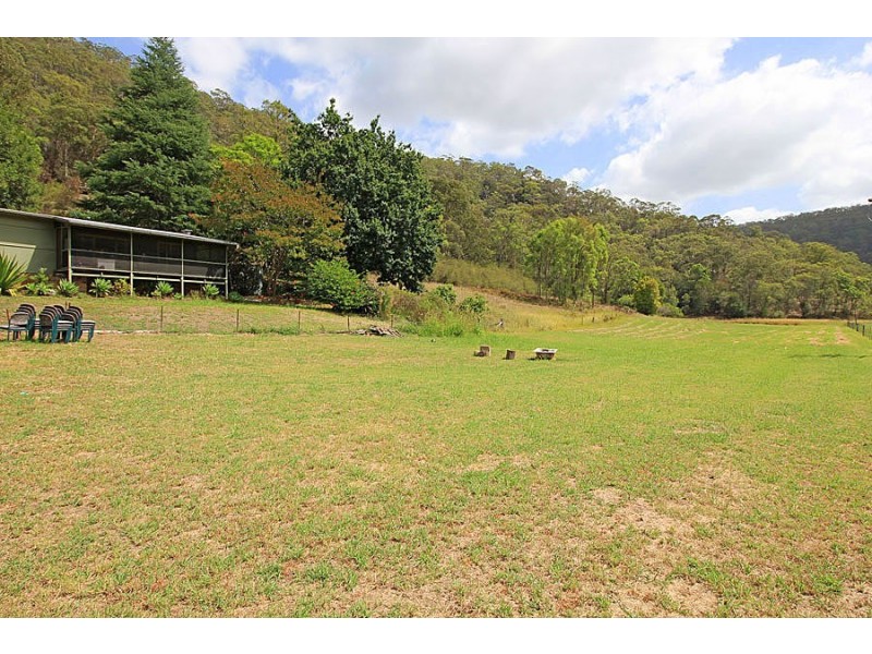 714 Singleton Road, Laughtondale NSW 2775
