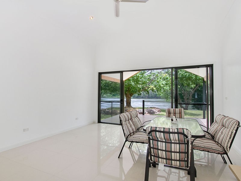 Lower Portland NSW 2756