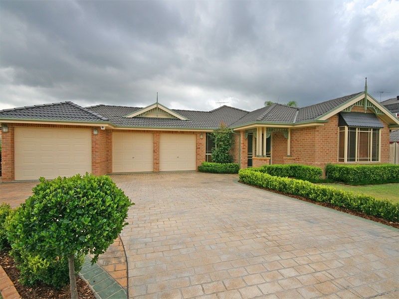 26 Brampton Drive, Beaumont Hills NSW 2155