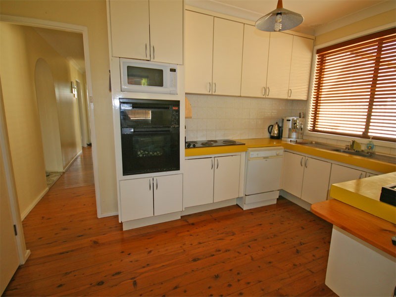 24 sylvan Street, Galston NSW 2159