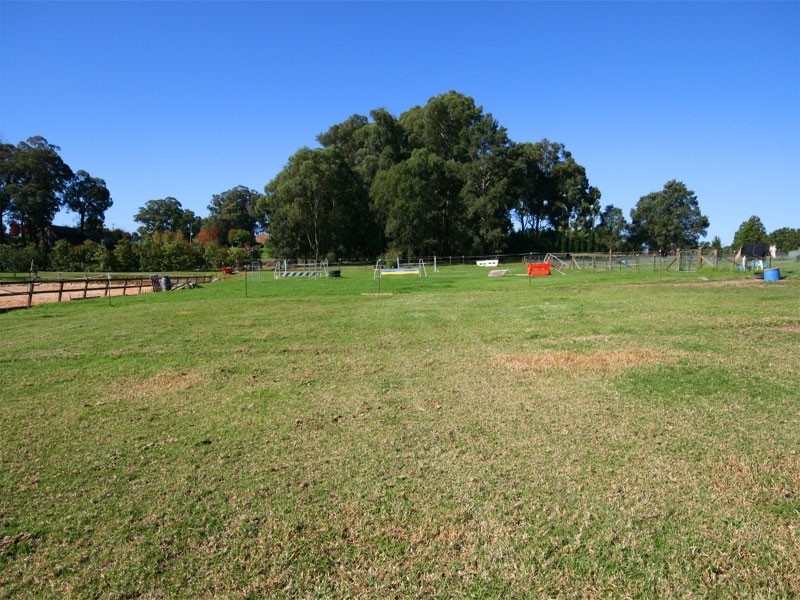 6 Gartung Road, Galston NSW 2159