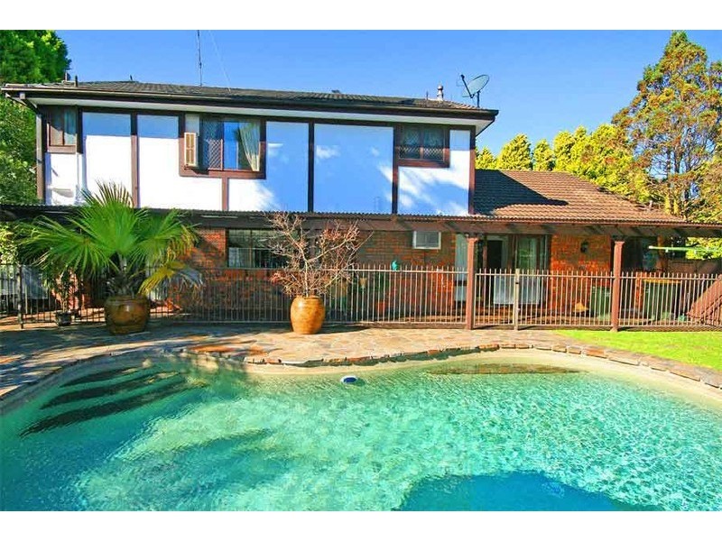 27 Macquarie Drive, Cherrybrook NSW 2126