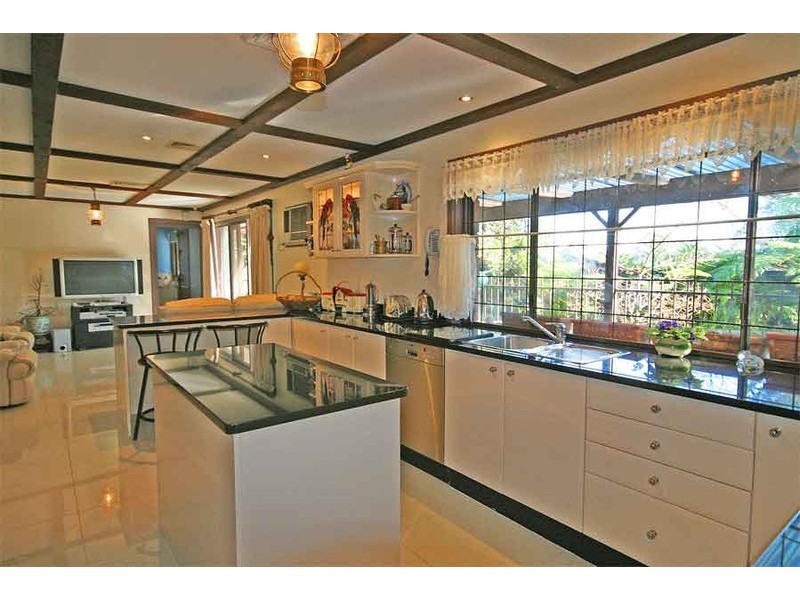 27 Macquarie Drive, Cherrybrook NSW 2126