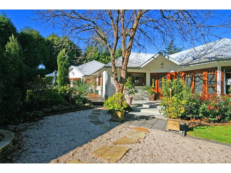 6 Gilligans Road, Dural NSW 2158