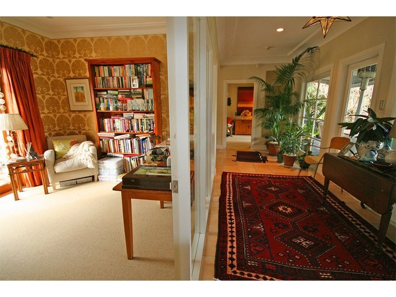 6 Gilligans Road, Dural NSW 2158