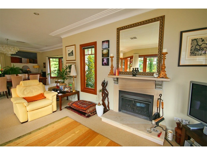 6 Gilligans Road, Dural NSW 2158