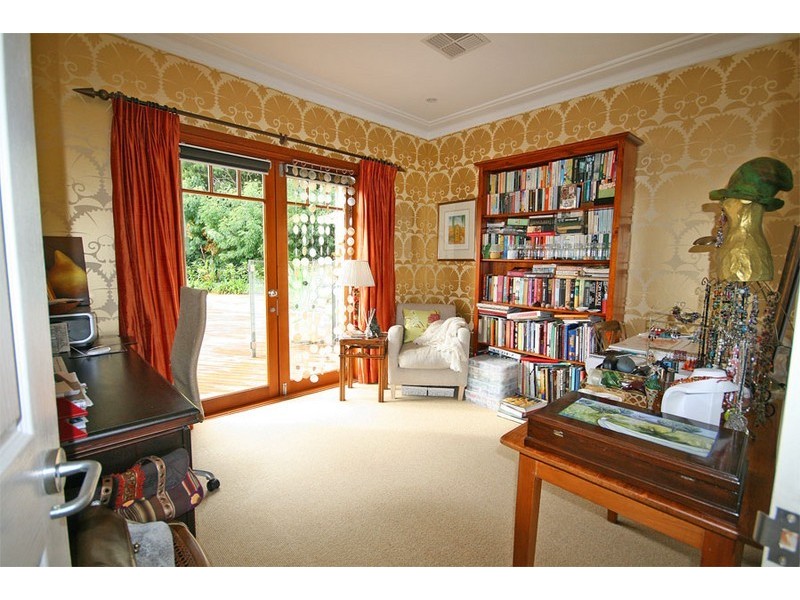 6 Gilligans Road, Dural NSW 2158