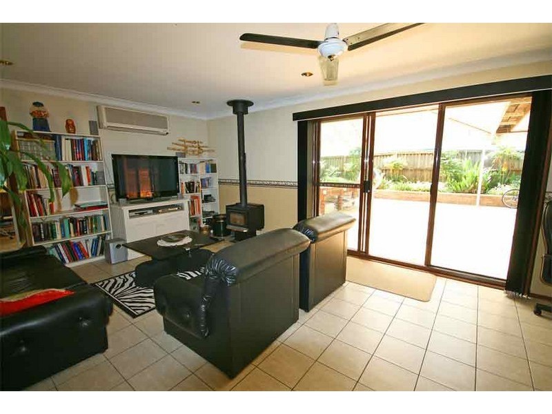 16 Hansen Avenue, Galston NSW 2159