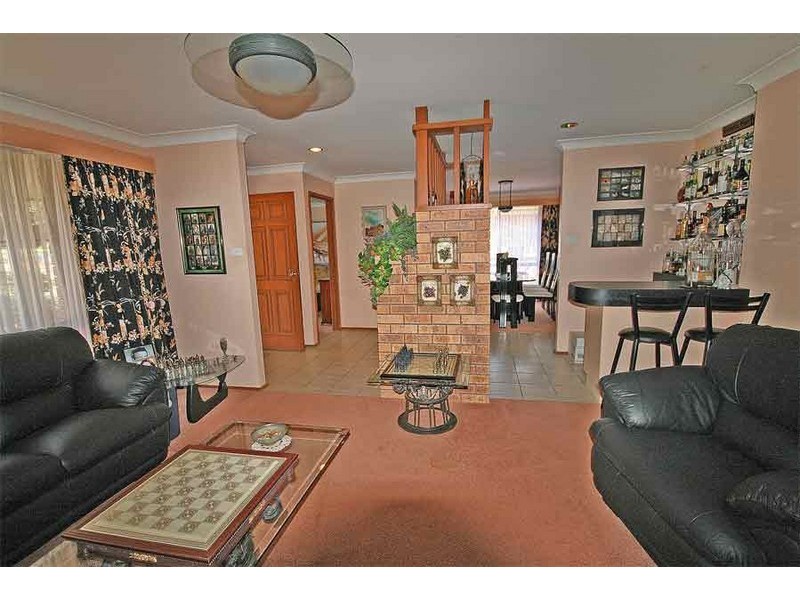 16 Hansen Avenue, Galston NSW 2159