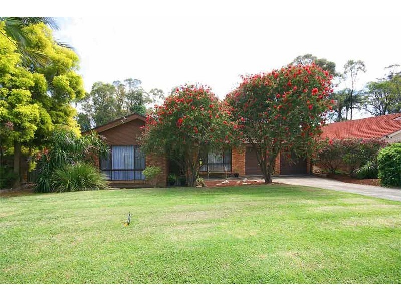 16 Hansen Avenue, Galston NSW 2159